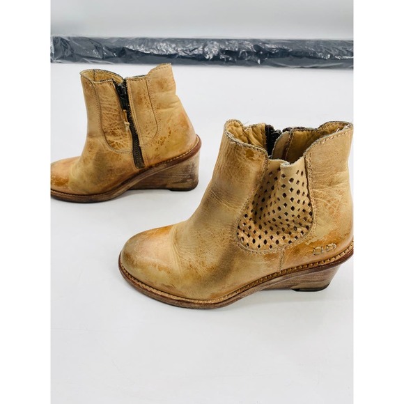 Bedstu Countess Cognac Brown Leather Wedge Heel Ankle Booties Size 6.5 - Picture 8 of 13
